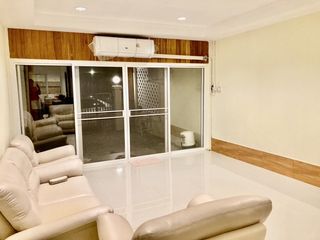 For rent 2 bedrooms townhouse in Bang Na, Bangkok