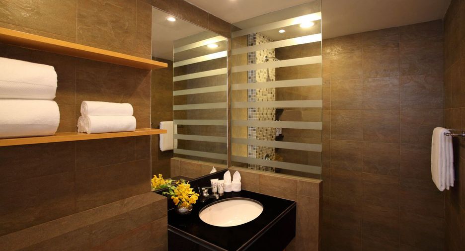 Hotel zur Miete mit 4 Zimmer in Watthana, Bangkok