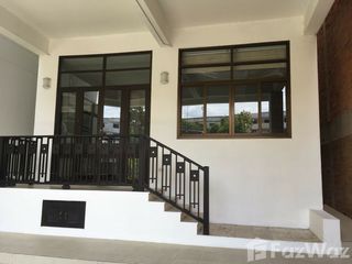 Reihenhaus zur Miete mit 3 Zimmer in Watthana, Bangkok