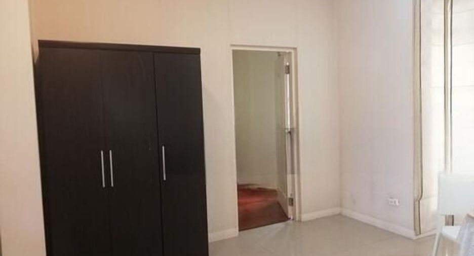 For rent 4 bedrooms house in Bang Phli, Samut Prakan