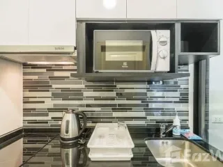 Аренда 1 кровать кондо в Кхлонг Сан, Бангкок