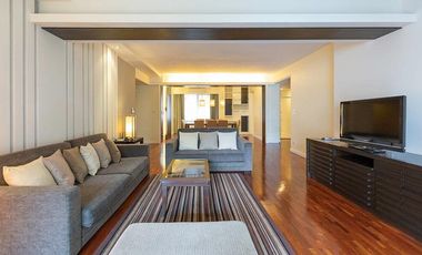 For rent 3 bedrooms apartment in Khlong Toei, Bangkok