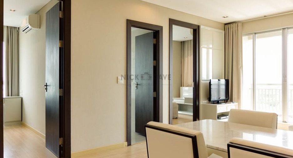 For rent 2 bedrooms condo in Ratchathewi, Bangkok