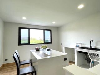 For rent 3 bedrooms townhouse in Khan Na Yao, Bangkok