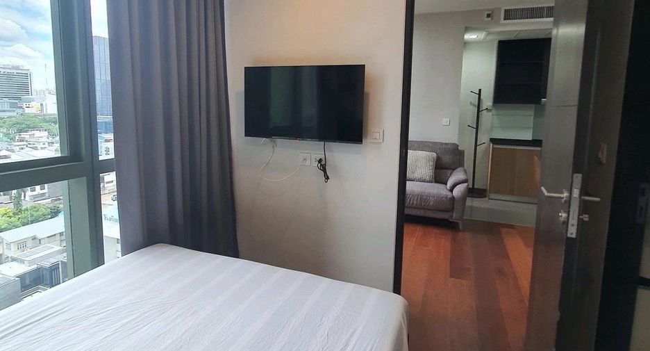 For rent 1 bed condo in Pathum Wan, Bangkok