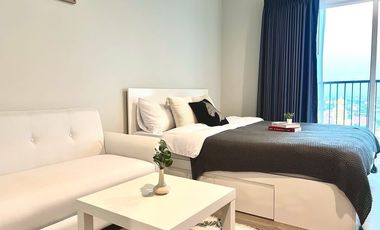 Condo en alquiler de 1 habitaciones en Thon Buri, Bangkok