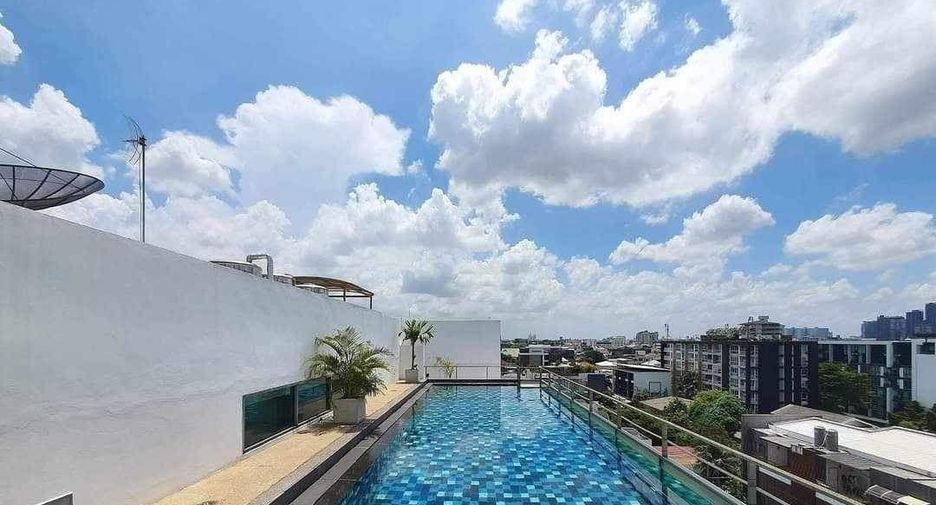 For rent 1 bed condo in Watthana, Bangkok