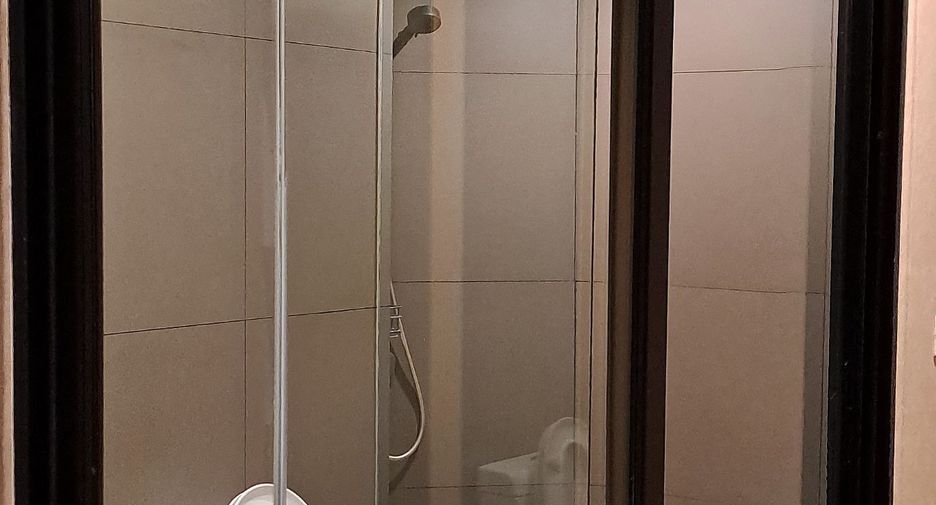 Аренда 2 спальни кондо в Щаттхана, Бангкок