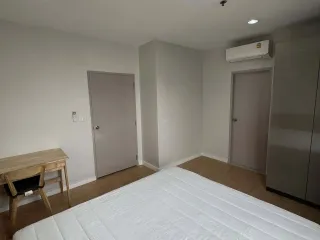 For rent 2 bedrooms condo in Ratchathewi, Bangkok