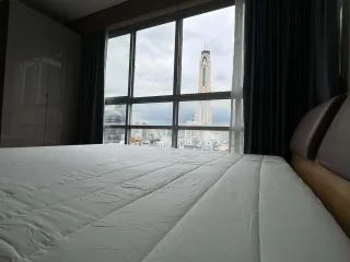 For rent 2 bedrooms condo in Ratchathewi, Bangkok