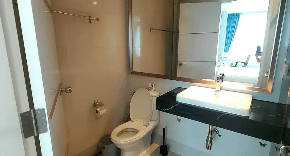 For rent 1 bed condo in Ratchathewi, Bangkok