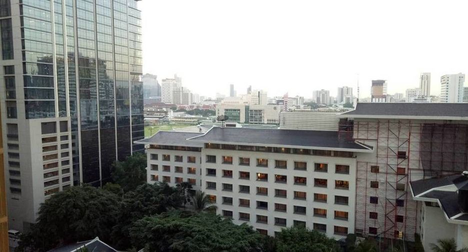 For rent 1 bed condo in Pathum Wan, Bangkok