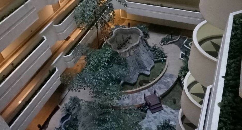 For rent 1 bed condo in Pathum Wan, Bangkok