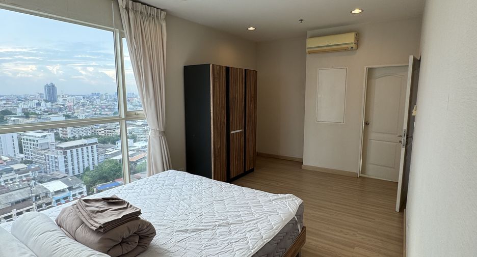 For rent 2 bedrooms condo in Khlong San, Bangkok