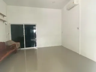 出租 2 卧室 独立屋 在 Mueang Samut Prakan, Samut Prakan