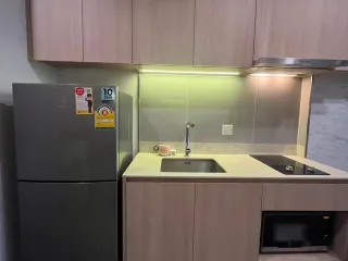 For rent スタジオ condo in Phaya Thai, Bangkok