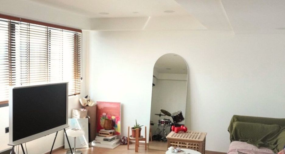 Wohnung zur Miete mit 3 Zimmer in Suan Luang, Bangkok