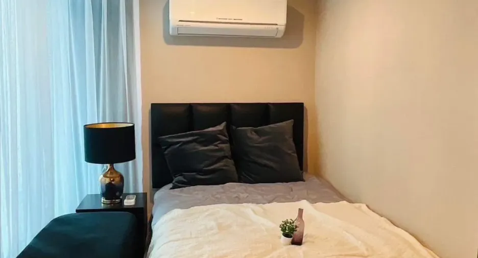 For rent 2 bedrooms condo in Bang Sue, Bangkok