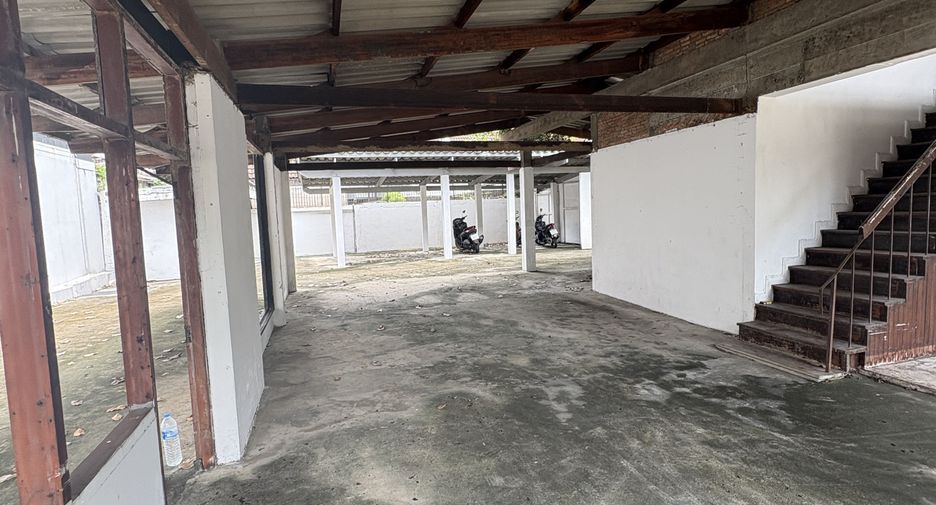 Local comercial en alquiler en Watthana, Bangkok