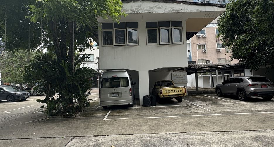 Local comercial en alquiler en Watthana, Bangkok