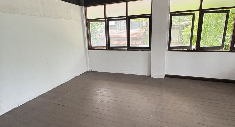 Local comercial en alquiler en Watthana, Bangkok