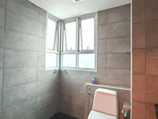 For rent 2 bedrooms condo in Ratchathewi, Bangkok
