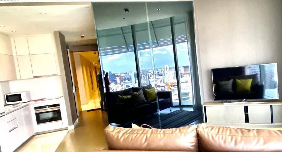 Condo en alquiler de 2 habitaciones en Pathum Wan, Bangkok