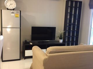 À louer studio condo à Khlong Toei, Bangkok