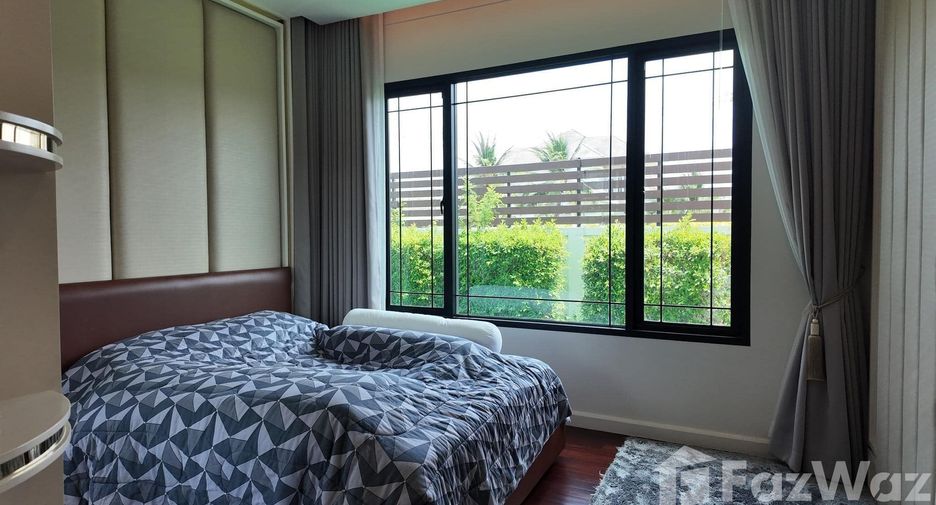 For rent 4 bedrooms townhouse in Bang Bon, Bangkok