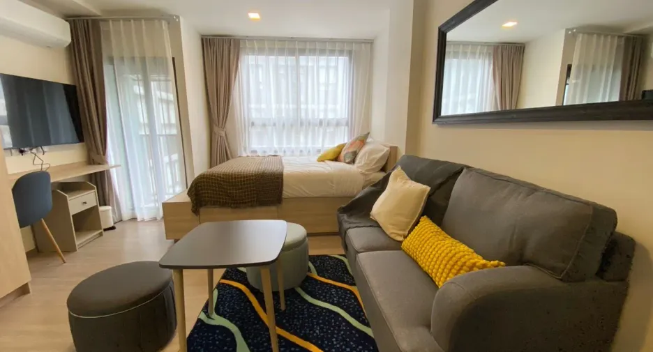 For rent 1 bed condo in Phaya Thai, Bangkok