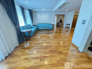 For rent 4 bedrooms apartment in Khlong Toei, Bangkok