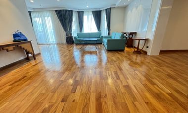 Apartment zur Miete mit 4 Zimmer in Khlong Toei, Bangkok