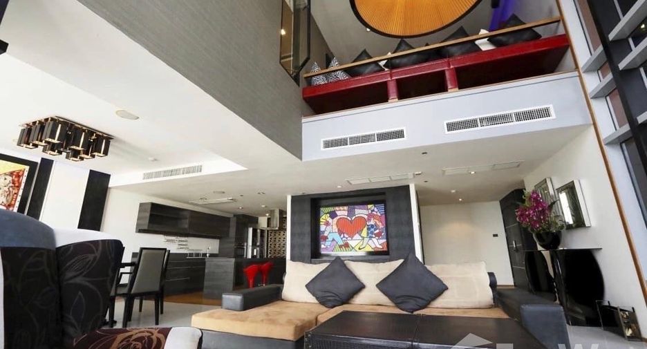 For rent 5 bedrooms condo in Pathum Wan, Bangkok