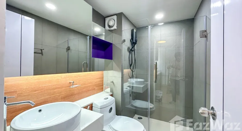For rent 1 bed condo in Phaya Thai, Bangkok
