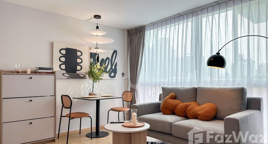 For rent 1 bed condo in Phaya Thai, Bangkok