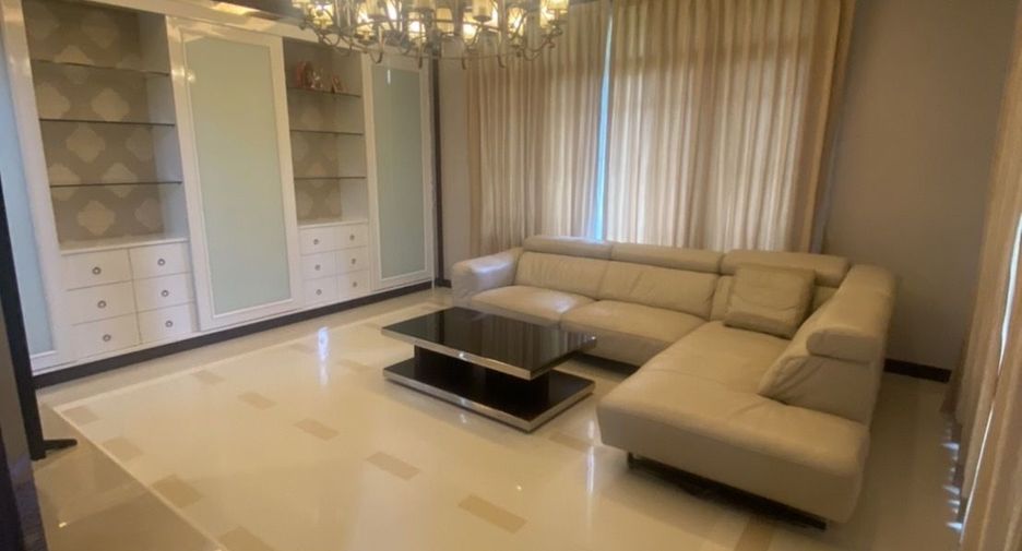 For rent 5 bedrooms house in Suan Luang, Bangkok