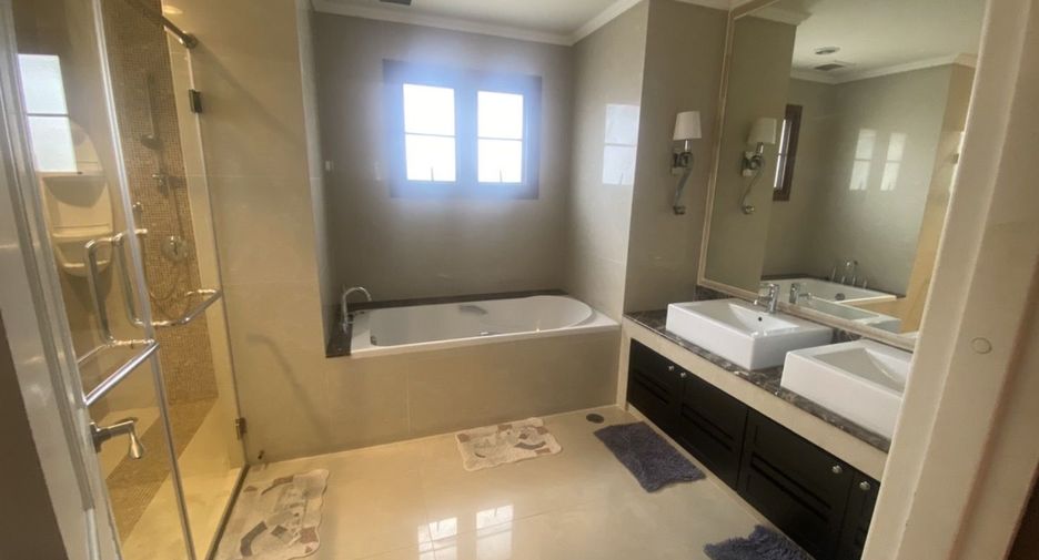 For rent 5 bedrooms house in Suan Luang, Bangkok