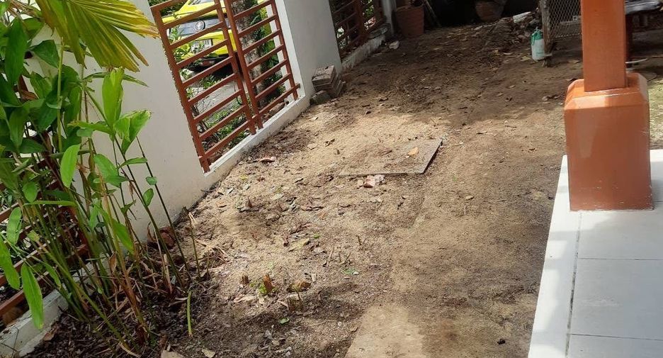 Haus zur Miete mit 3 Zimmer in Bang Phli, Samut Prakan
