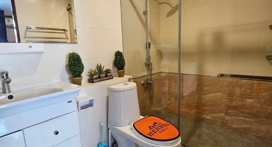 Wohnung zur Miete mit 2 Zimmer in Din Daeng, Bangkok