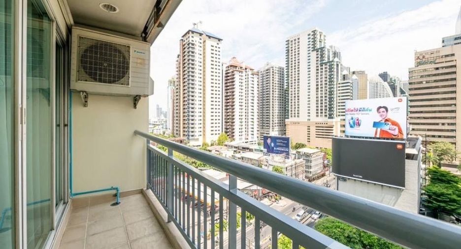 Wohnung zur Miete mit Studio in Watthana, Bangkok