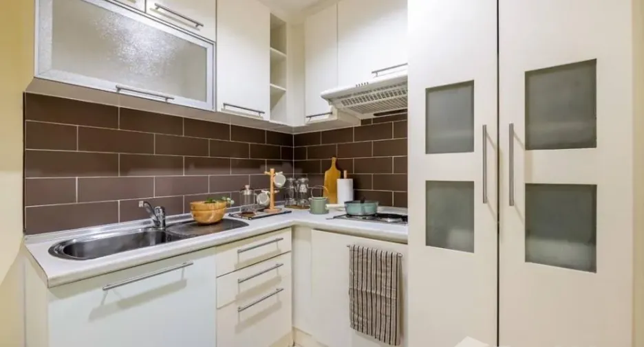 Wohnung zur Miete mit Studio in Watthana, Bangkok