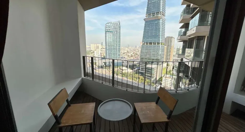 Wohnung zur Miete mit 1 Zimmer in Yan Nawa, Bangkok