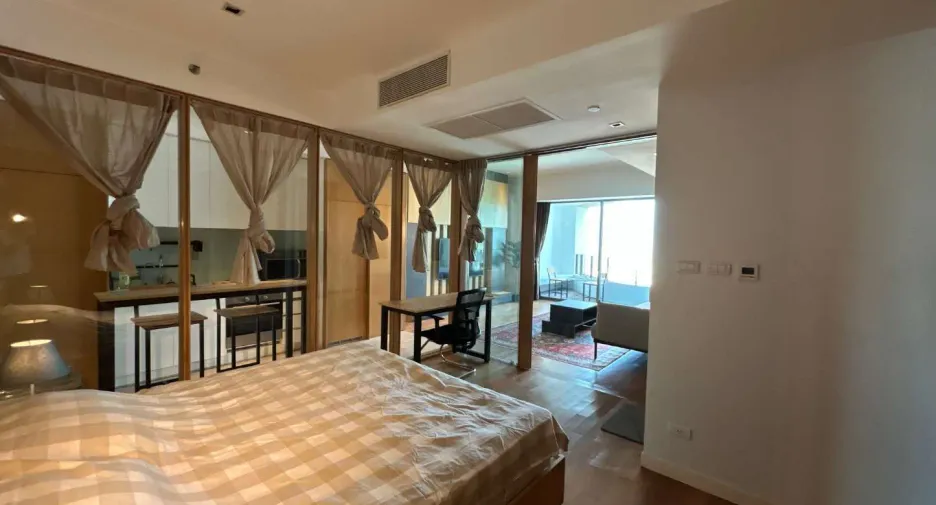 Wohnung zur Miete mit 1 Zimmer in Yan Nawa, Bangkok