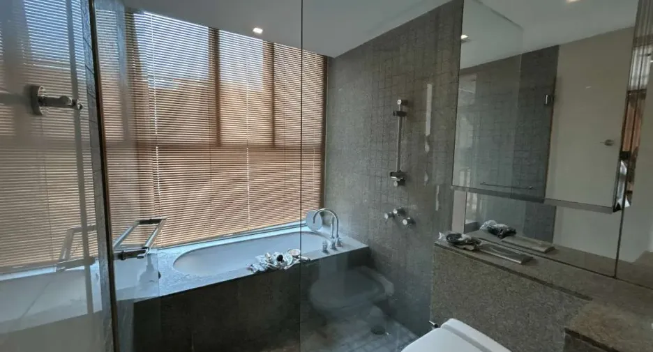 Wohnung zur Miete mit 1 Zimmer in Yan Nawa, Bangkok
