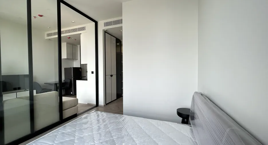 For rent 1 bed condo in Khlong San, Bangkok