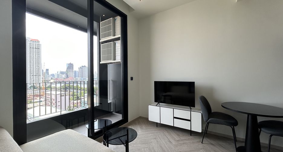Condo en alquiler de 1 habitaciones en Khlong San, Bangkok