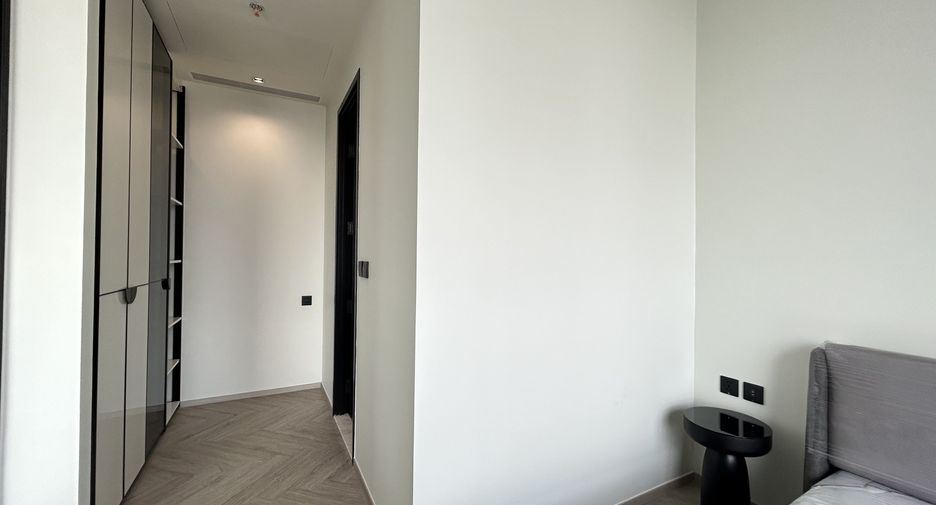 Condo en alquiler de 1 habitaciones en Khlong San, Bangkok