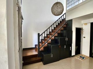For rent 3 bedrooms townhouse in Phra Khanong, Bangkok