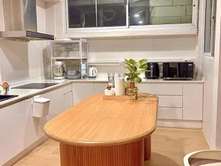 Reihenhaus zur Miete mit 3 Zimmer in Huai Khwang, Bangkok