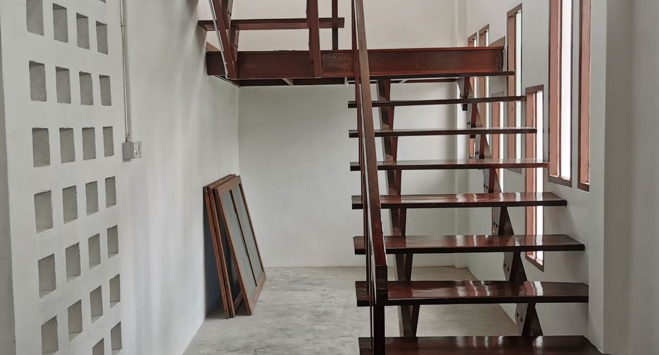 For rent 3 bedrooms house in Mueang Samut Prakan, Samut Prakan
